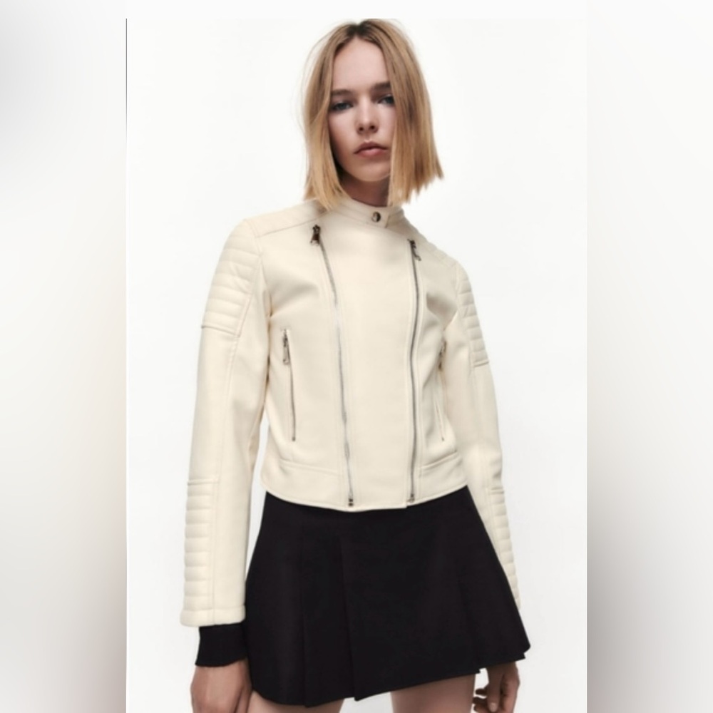 ZARA Vegan Faux Leather Motorcycle Moto Zippered Jacket in Winter White Size XL